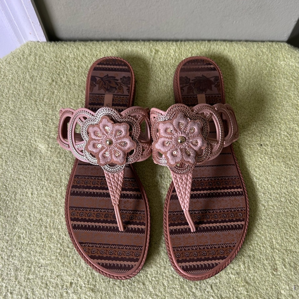 Grendha Tan Floral detail Women's Sandals